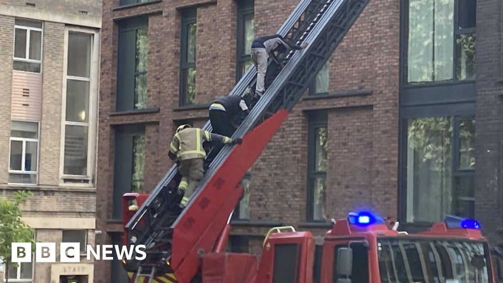 Headlines: Tower block fire and eerie shipwrecks