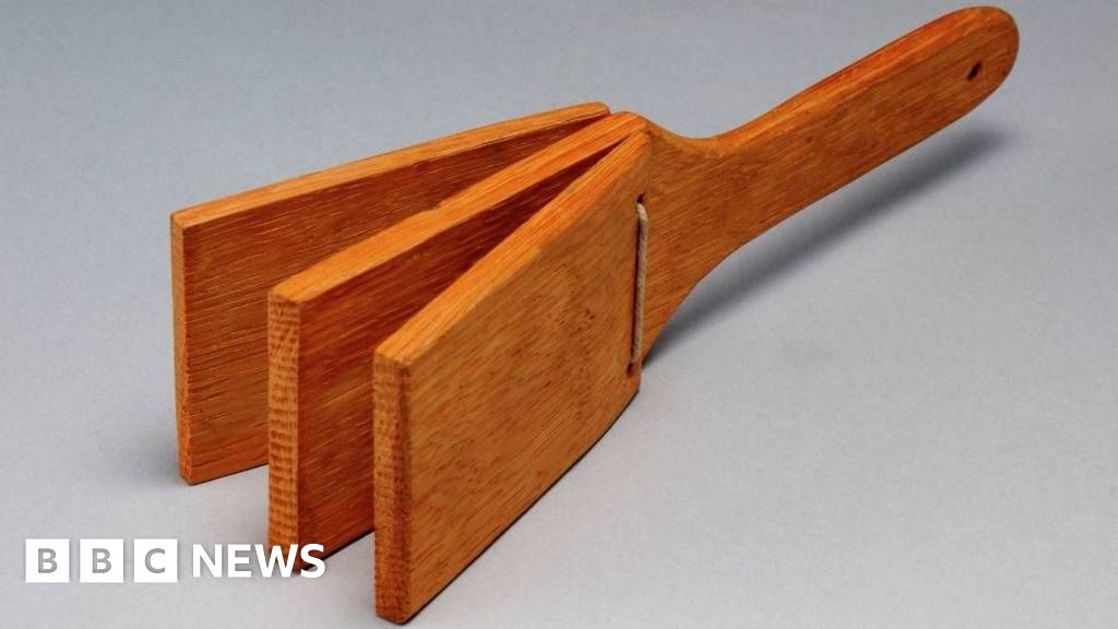 Egg clapping: Bringing back a lost Welsh tradition on Anglesey