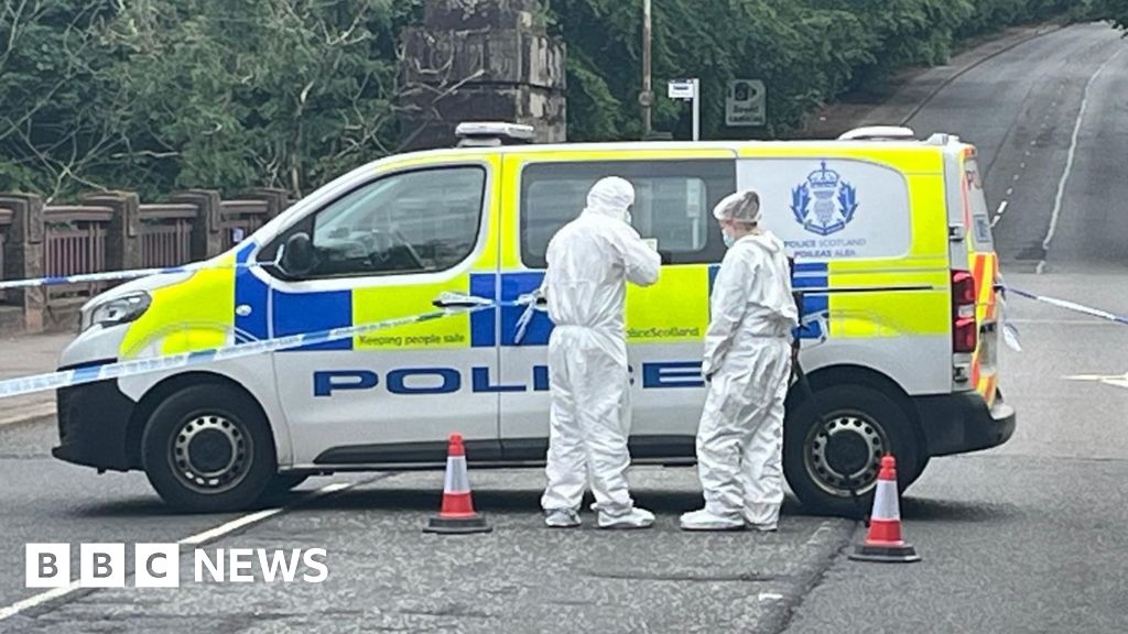 Body found in Motherwell street prompts 'unexplained death' probe