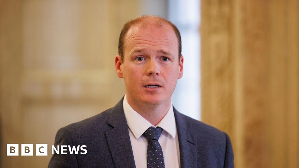 Winter fuel: Lyons says 86% of NI pensioners to be eligible for payment