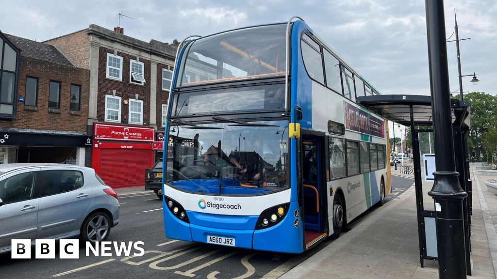 Mayor fights to keep March to Peterborough bus route