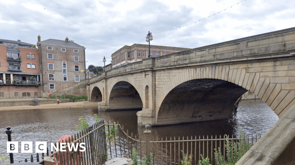 Two arrested as assault closes Ouse Bridge in York