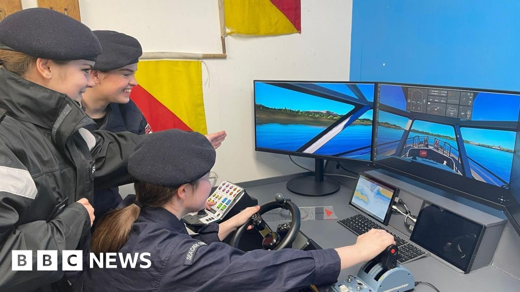 Loughborough sea cadets set sail with new ship simulator