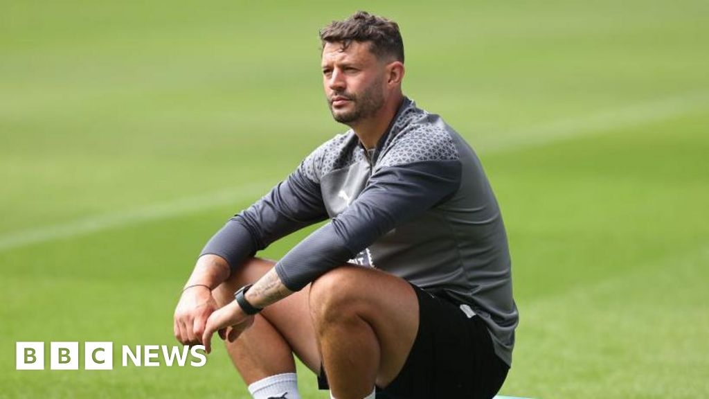 Sands United: 'A changing room allows men to express feelings'