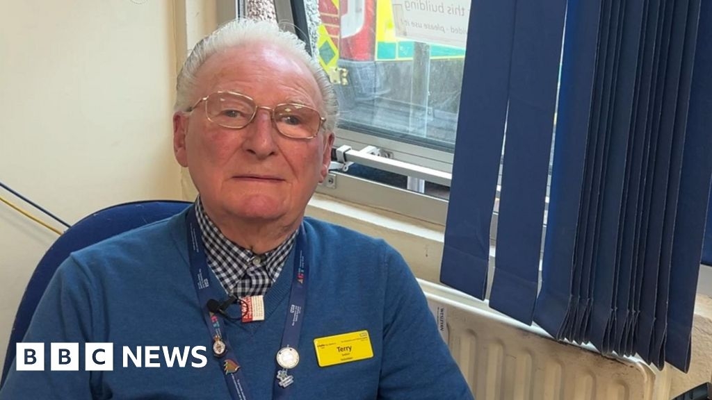 Volunteer, 90, still giving back to Shrewsbury hospital