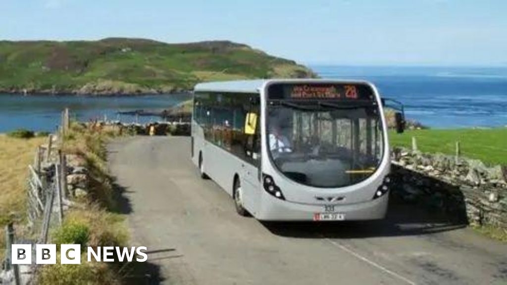 Not running Cregneash bus route 'short-sighted', authority says