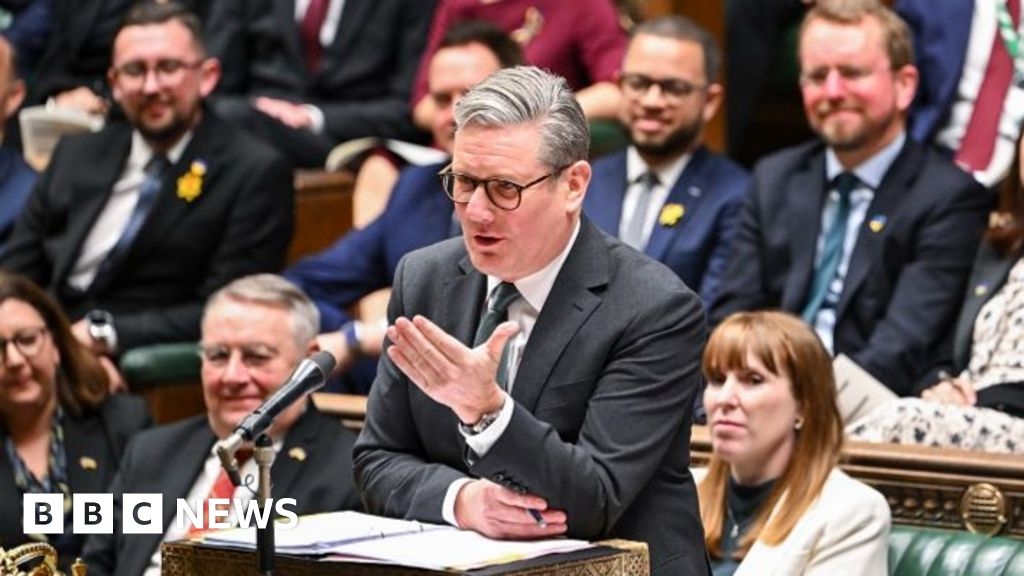 Chris Mason: Starmer finds subtle way to deal with Team Trump