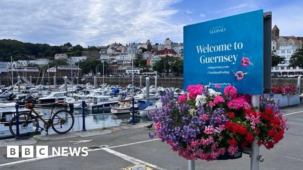 Record numbers visit Guernsey from France by ferry