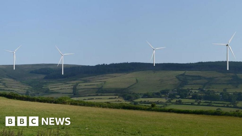 Onshore wind farm project within budget