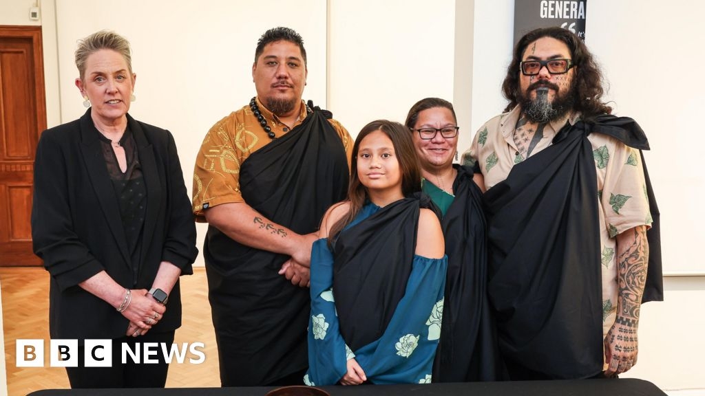Ulster Museum: 'Grave-robbed' remains returning to Hawaii from Belfast
