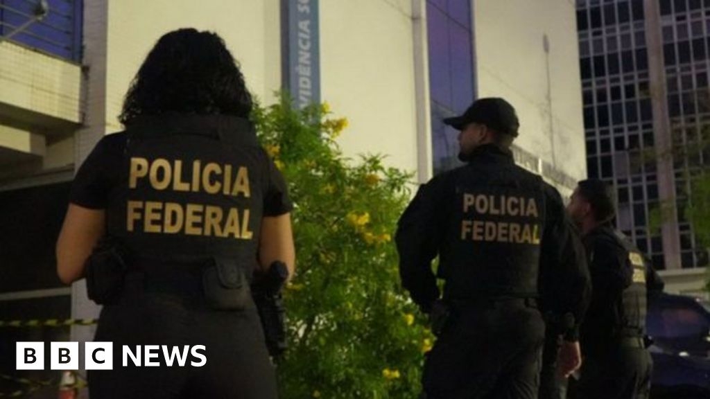 Brazil corruption: Social security minister latest to quit in major pensions fraud scandal