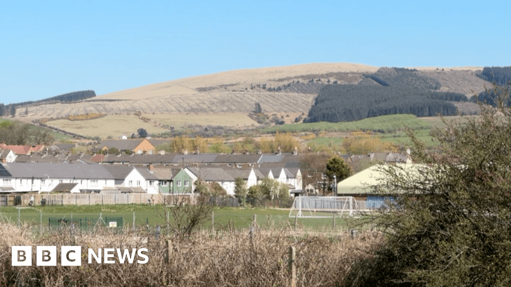 Group opposes 200-acre solar farm below Dent Fell