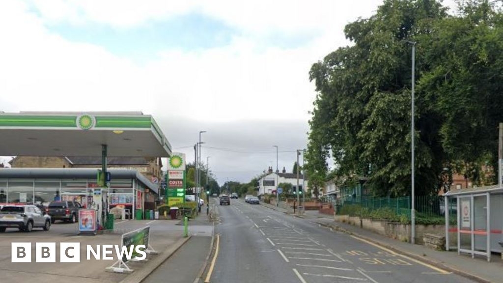 Appeal after pedestrian seriously injured in Ackworth crash