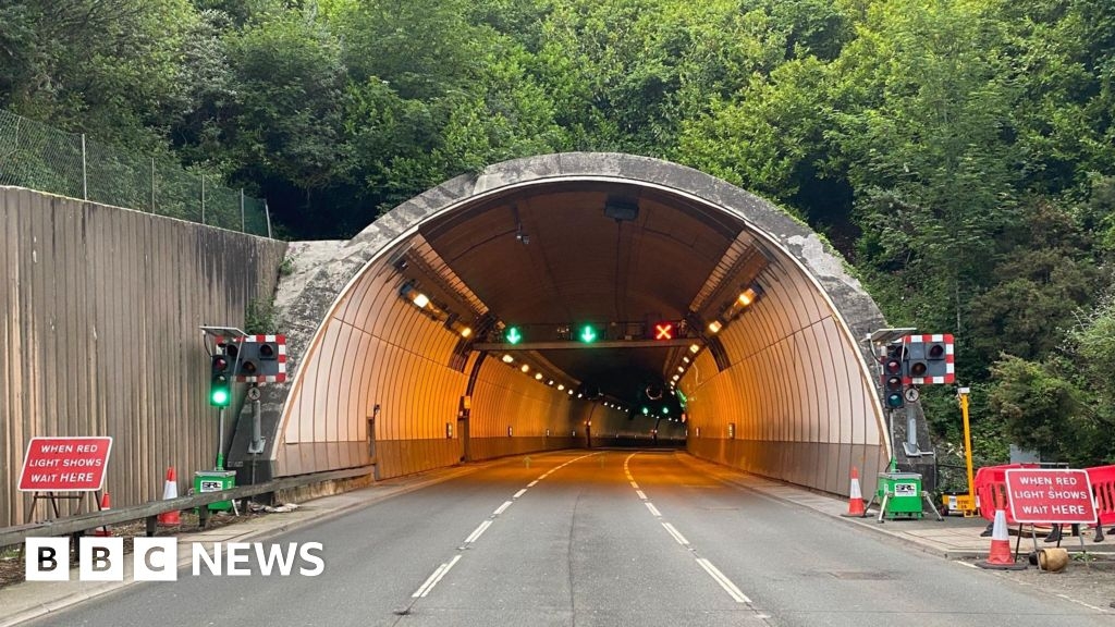 Travel advice as Saltash Tunnel works continue