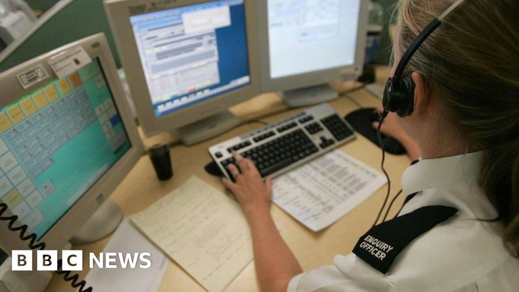 Warwickshire Police consider online portal to track crimes