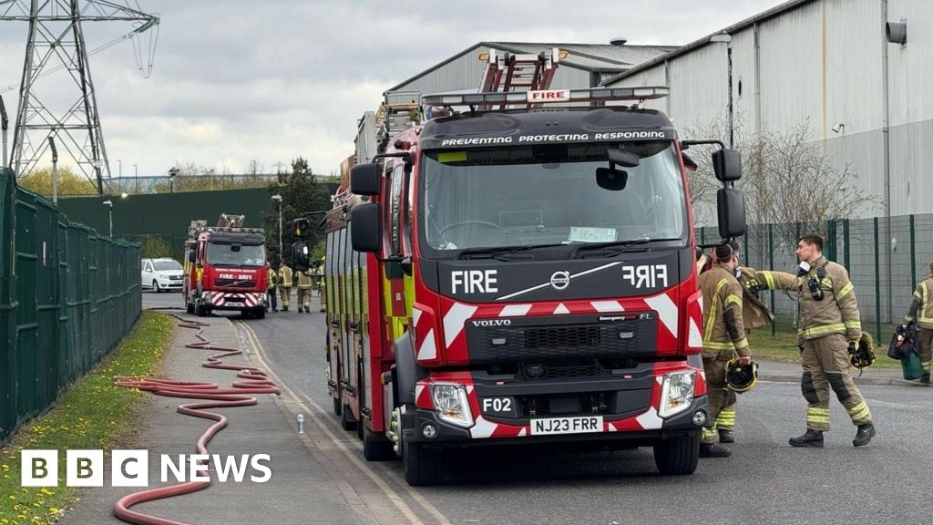 Fire at Washington waste recycling plant