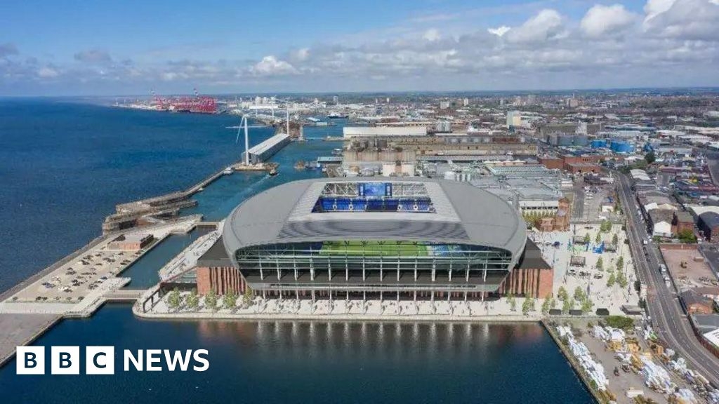 Everton stadium parking zone could 'kill jobs'