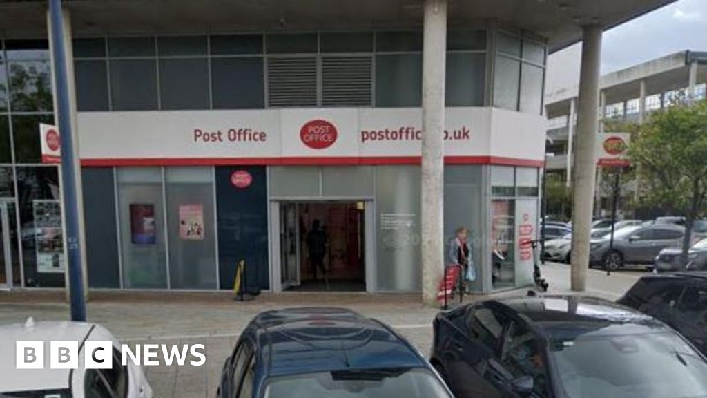 Milton Keynes post office damaged after man sets counter alight