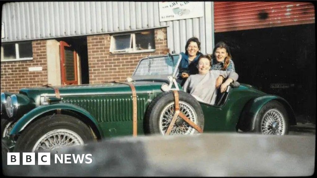 Film screening about 1980s women mechanics in Sheffield sells out