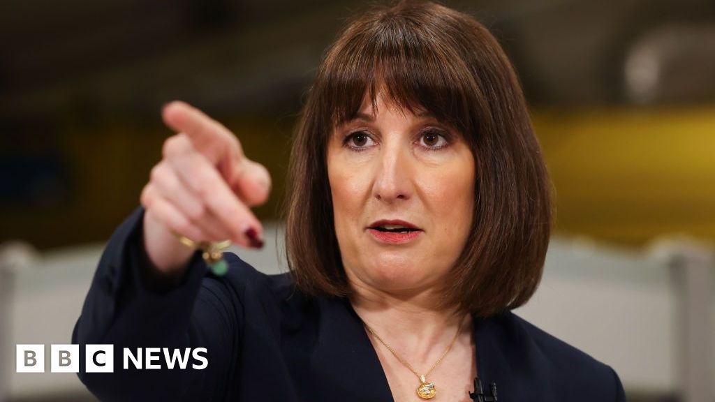 Rachel Reeves's CV exaggerated time at Bank of England