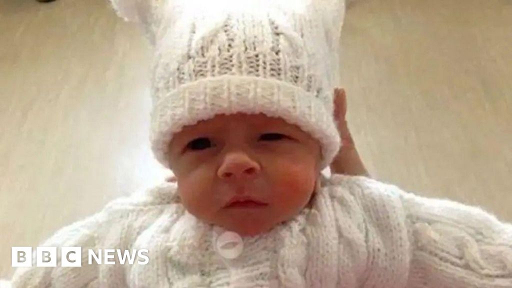 Baby not given antibiotics 'until after cardiac arrest'