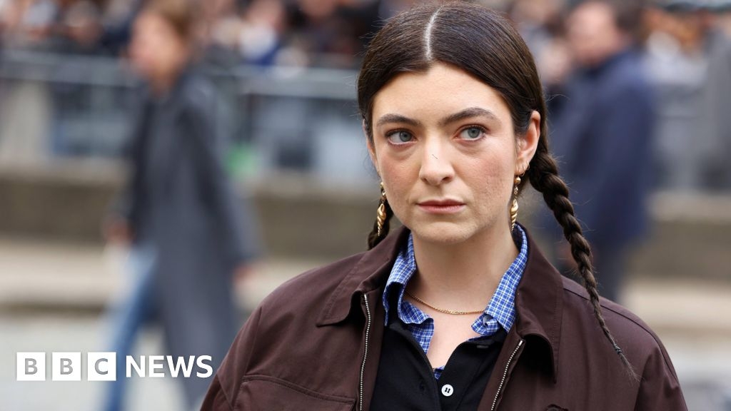 Lorde: Working with Charli XCX inspired new album Virgin