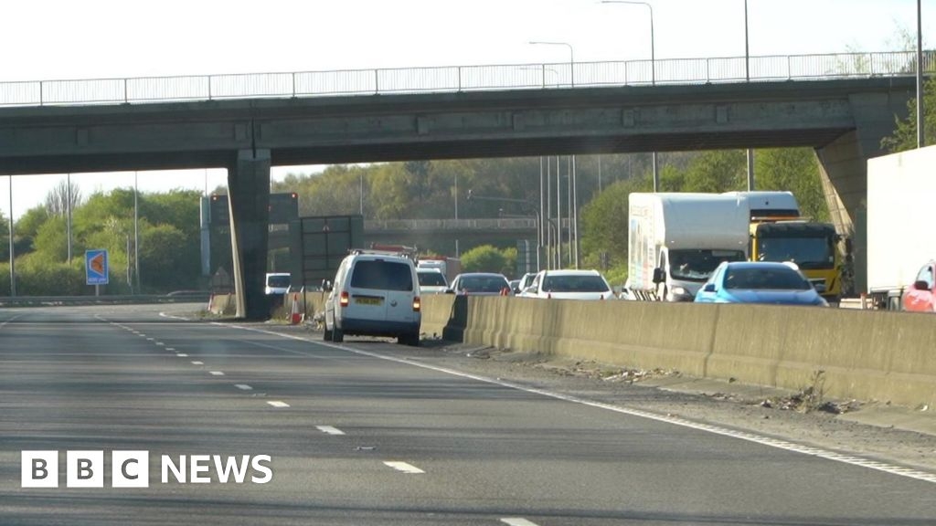 Two-hour delays on westbound M62 motorway due to damaged viaduct