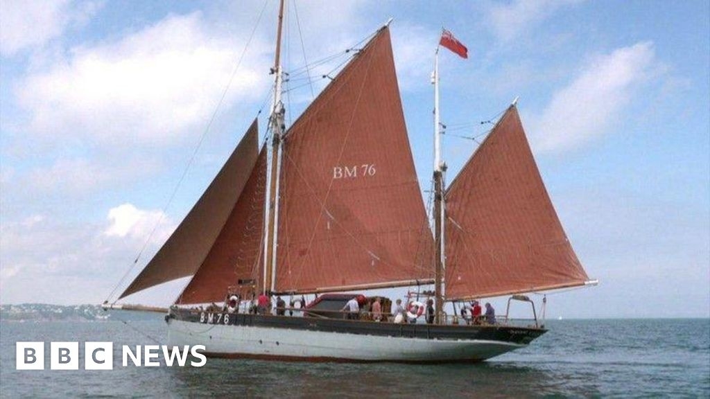 Trawler carrying skipper's ashes returns to Brixham