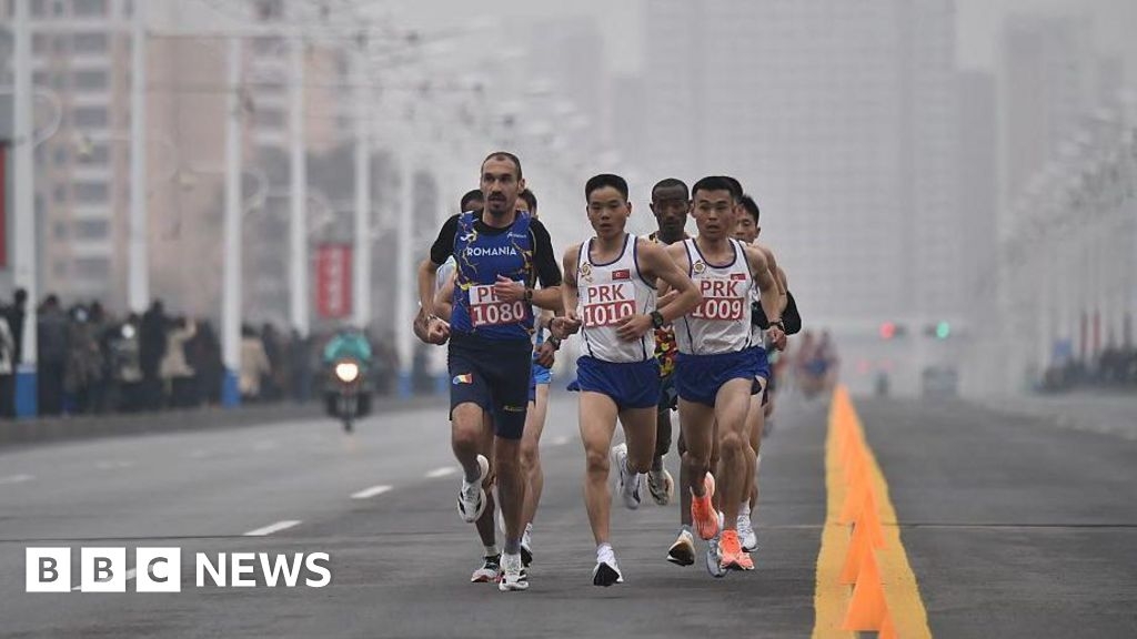 North Korea holds first Pyongyang International Marathon in six years