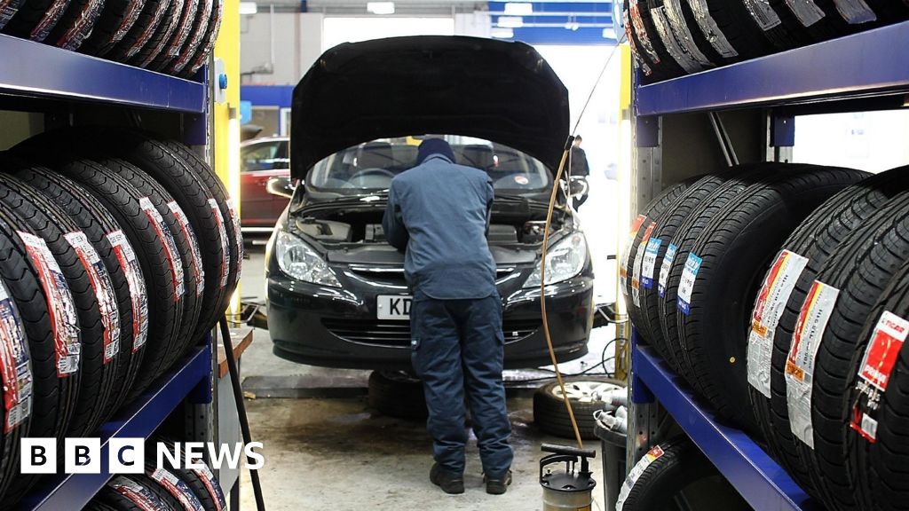 Huge inquiry after a million people's data stolen from garages