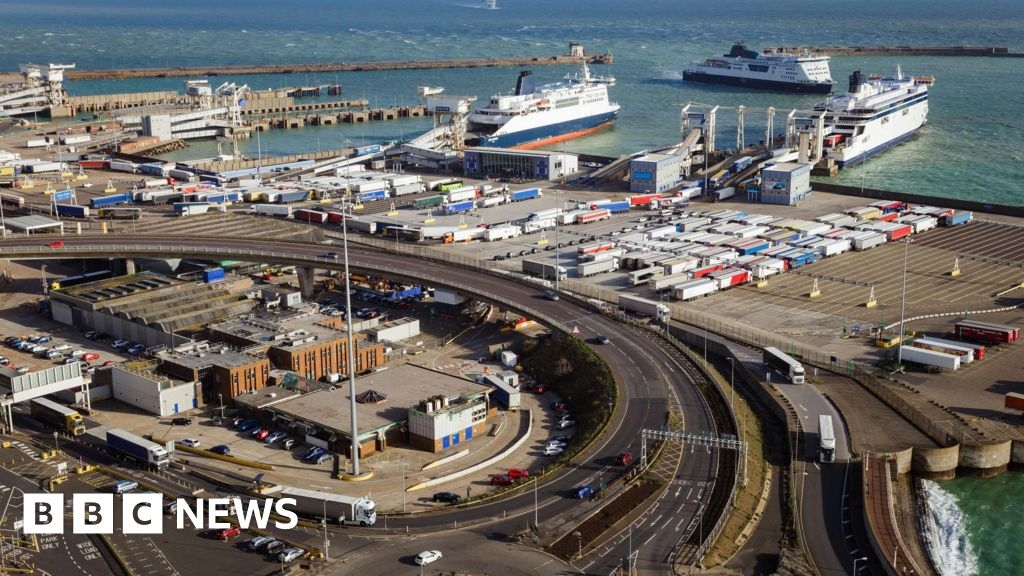Roads near Port of Dover to close for new border changes
