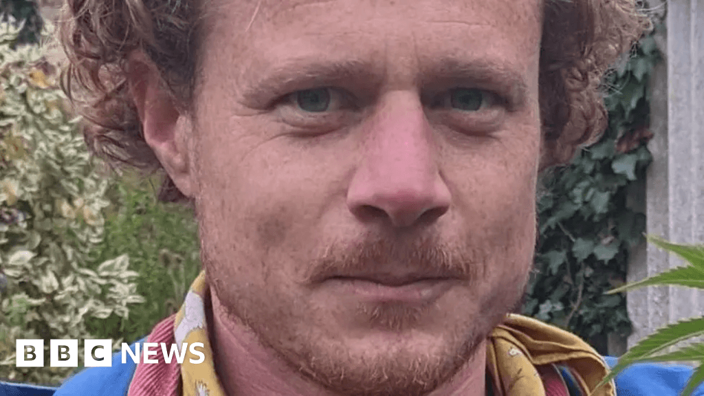 Man from St Just shot in Mexico 'in wrong place at wrong time'