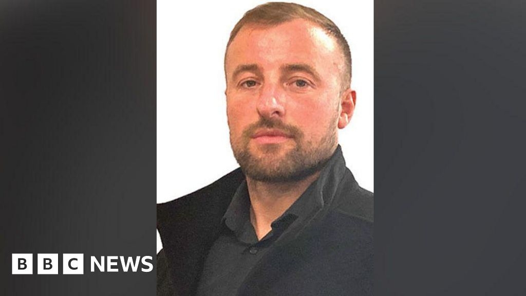 Pendle: Councillor who owes £4k in council tax resigns