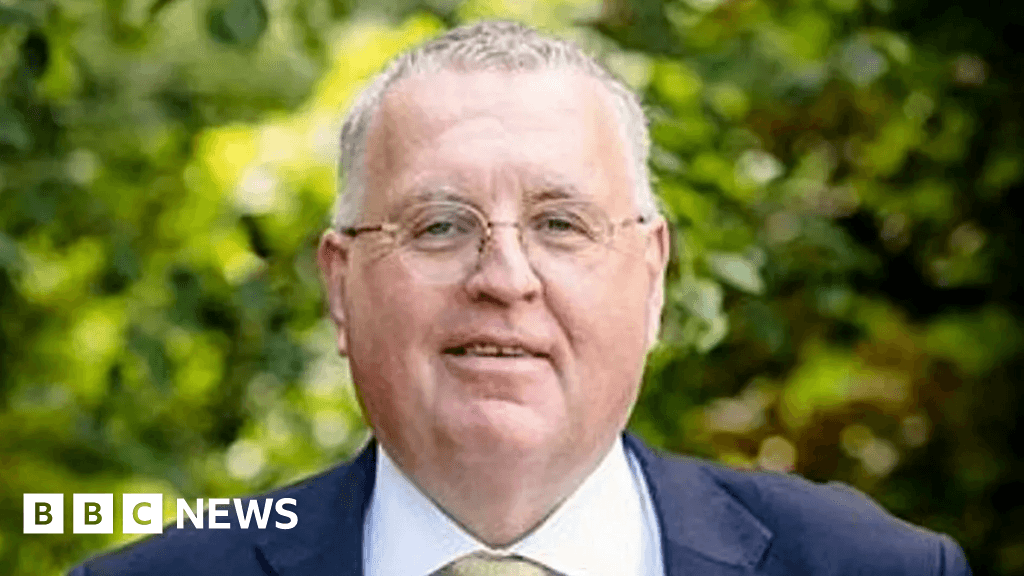 Lack of Scottish government of scrutiny over lavish spending at water regulator