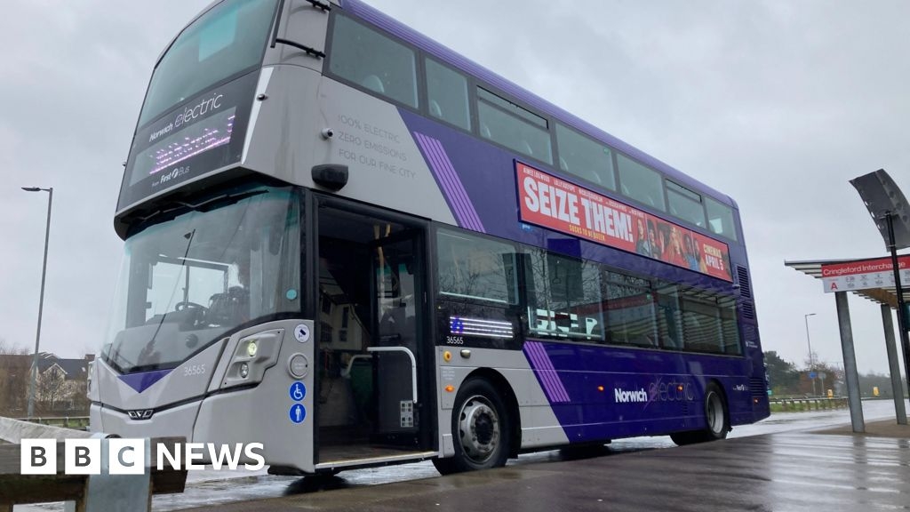 UEA students call for lower bus fares in Norfolk and Suffolk