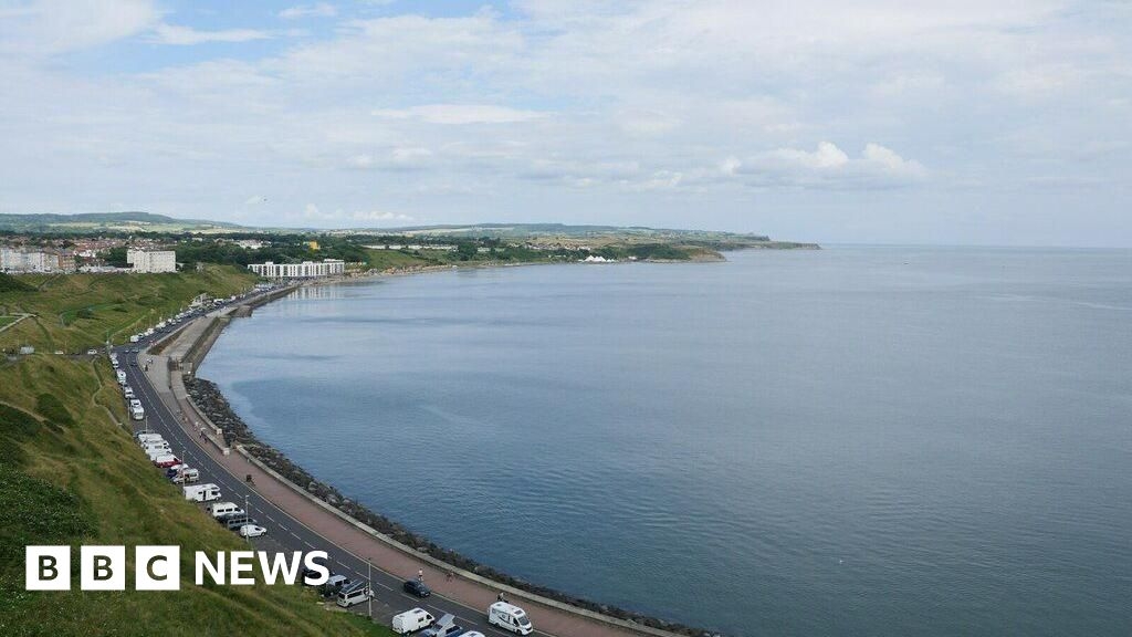 Scarborough swimmers test sea water amid quality concerns