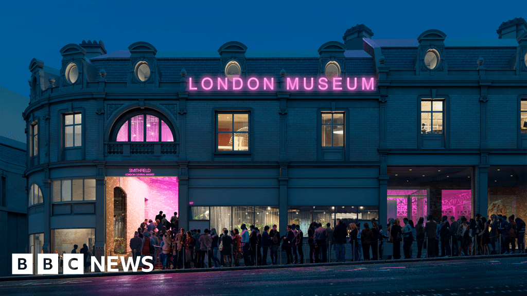 Bloomberg gifts £20m and Roman artefacts to London Museum