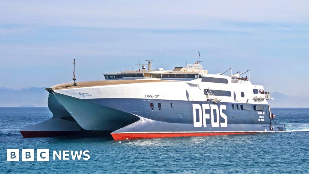 DFDS to trial a weekly inter-Channel Islands ferry service