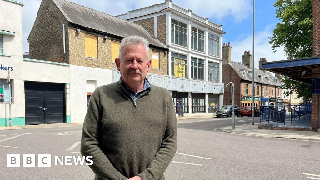 King's Lynn concrete building named on 'endangered' list