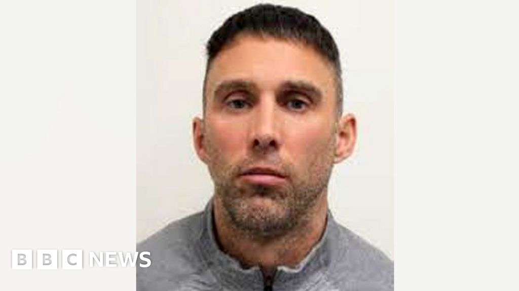 Warrington gangster who ordered acid attacks caught after five years