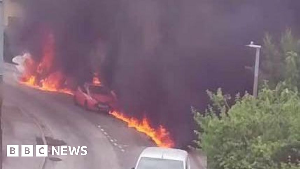 Police hunt for man over deliberate car fire in Aberdeen