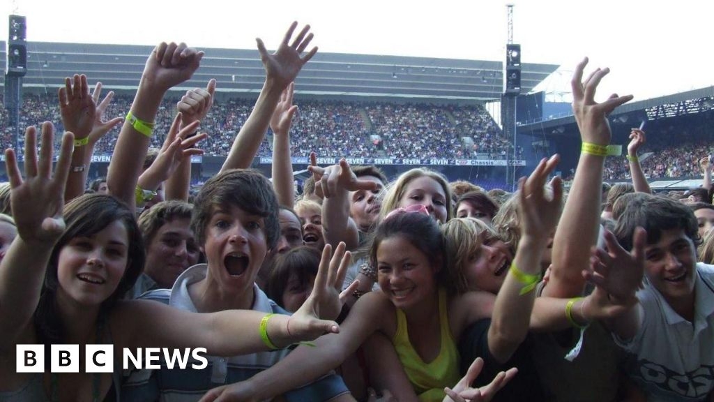The global stars who rocked Ipswich Portman Road over the years