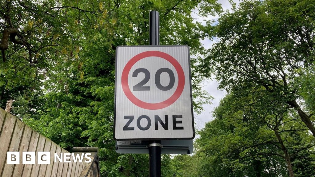 New 20mph zone gets mixed response in Manningham area of Bradford