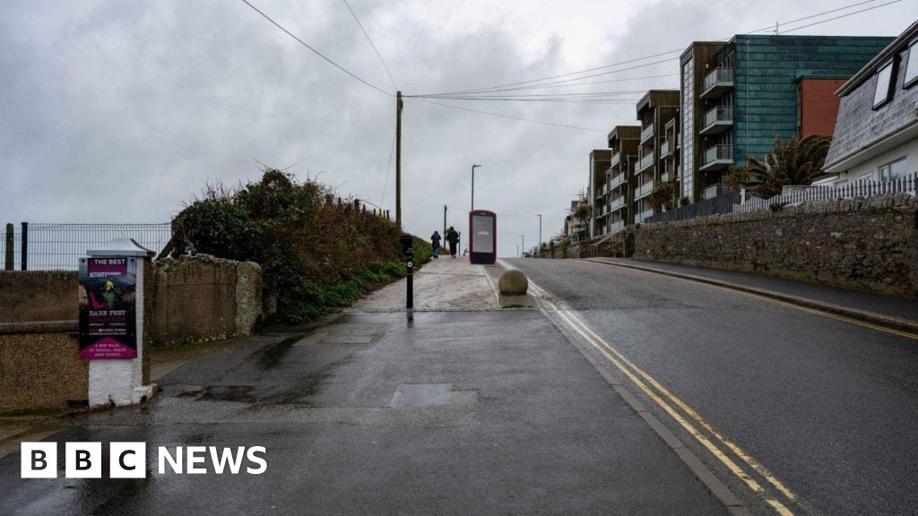 Plans submitted for 14 'smart hubs' in Newquay