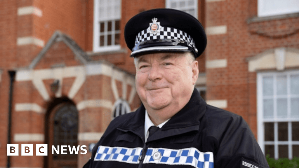 Special Supt retires after 41 years with Essex Police