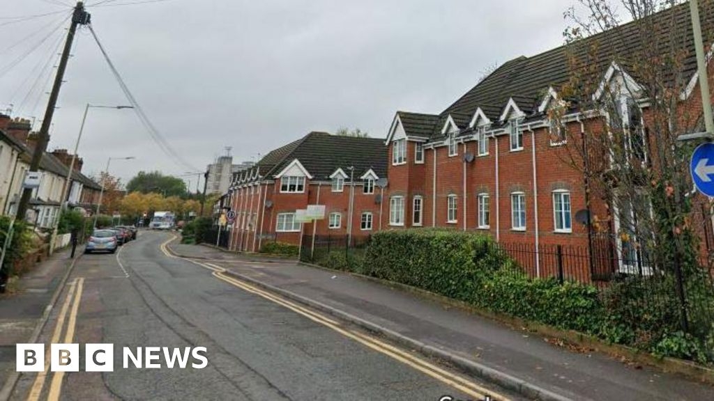 Section of Kings Road in Newbury permanently closes to vehicles