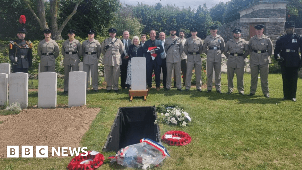 WW1 soldier's remains found on French building site