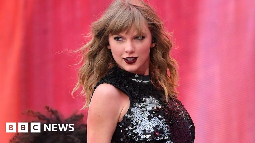 BBC News Quiz of the week: What did Taylor Swift buy back?