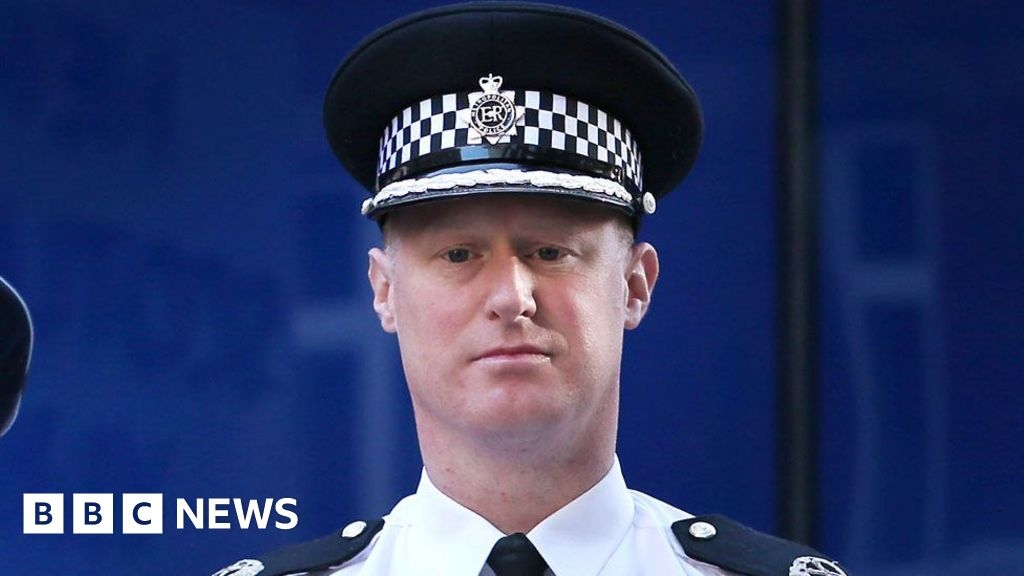 Misconduct proceedings against VIP abuse inquiry officer dropped
