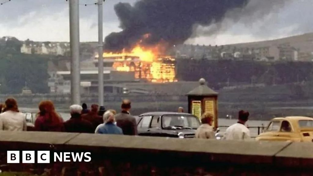 Isle of Man: Fresh bid for Summerland fire inquest submitted